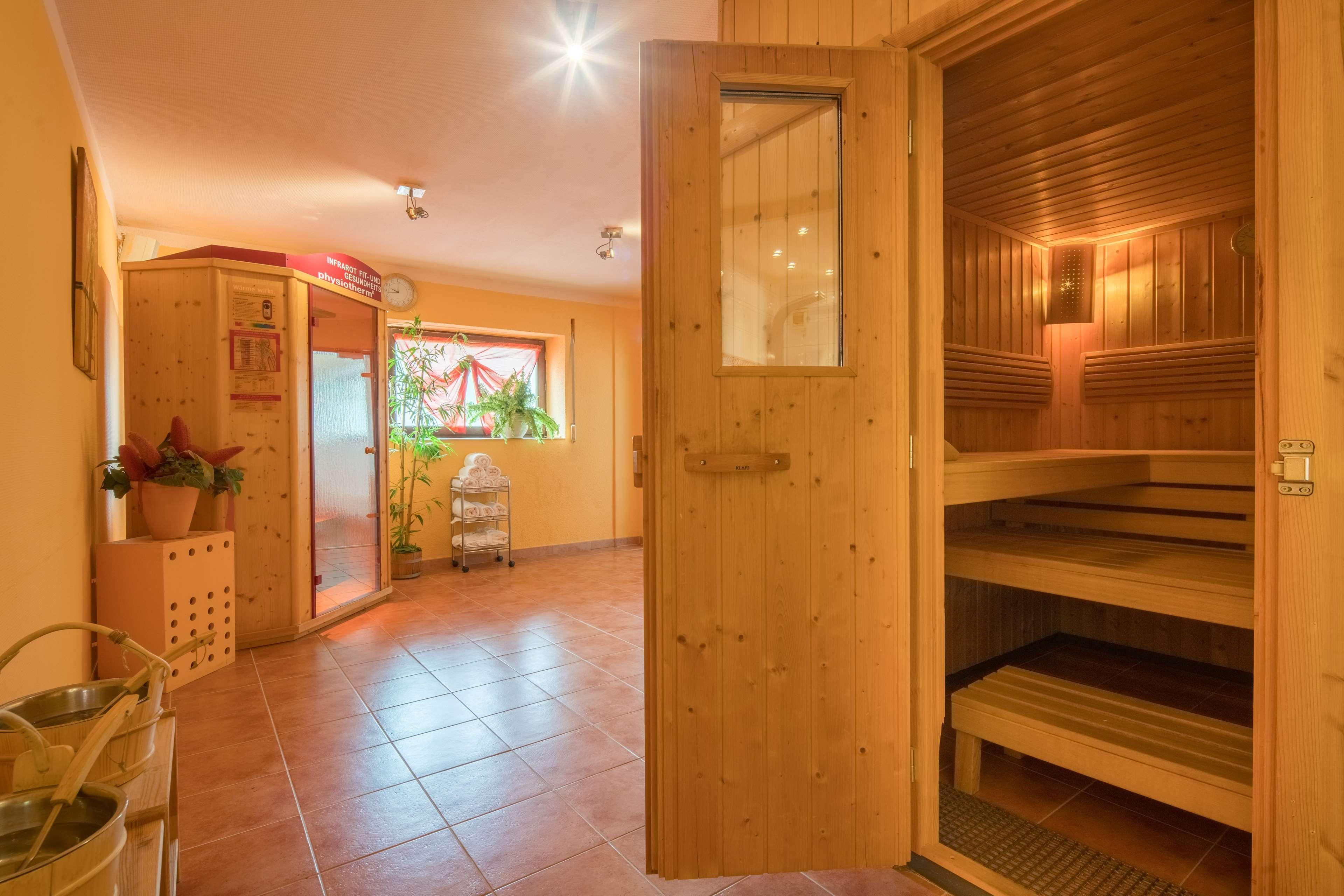 Best Western Plus Schwarzwald Residenz トリベルク エクステリア 写真