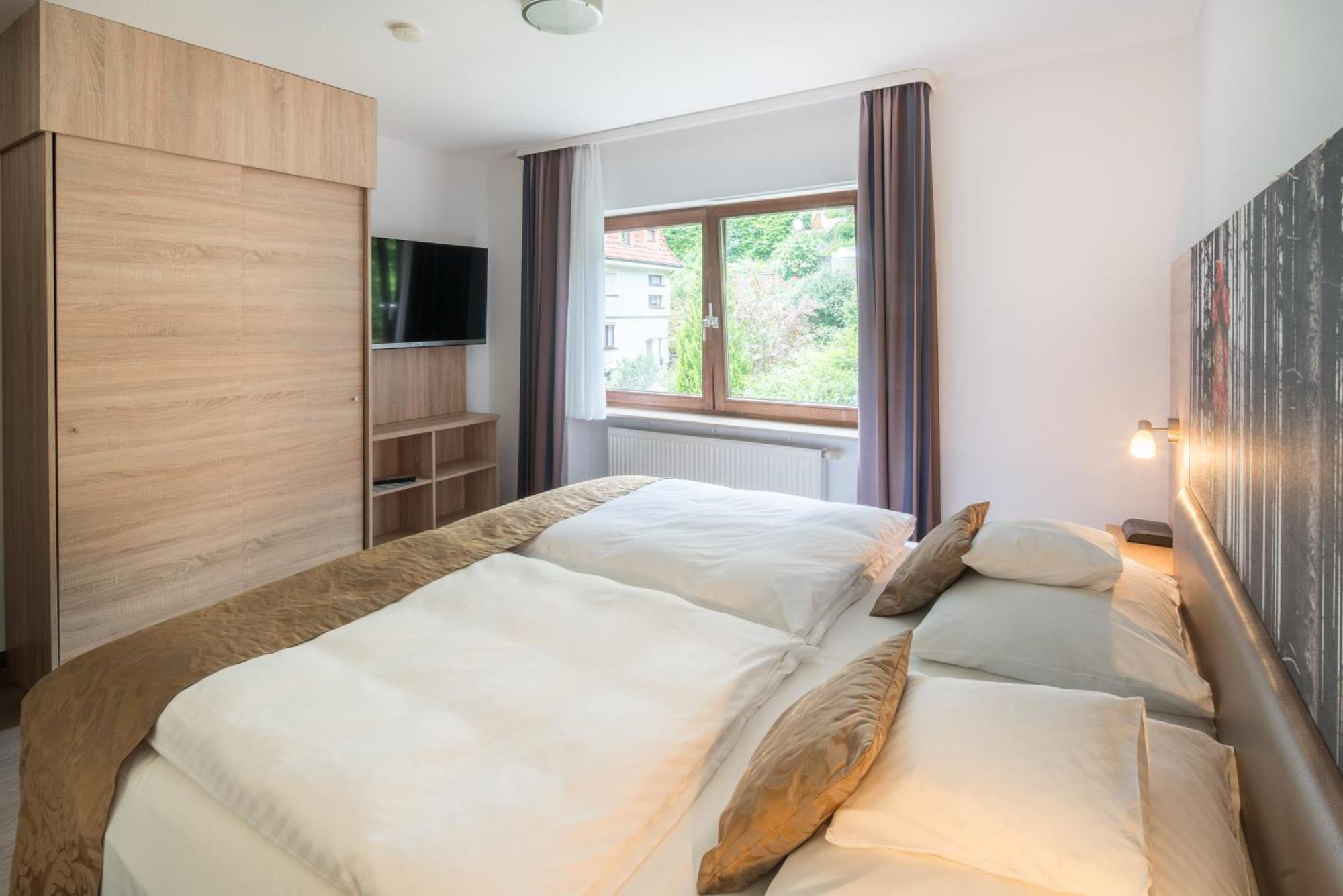 Best Western Plus Schwarzwald Residenz トリベルク エクステリア 写真