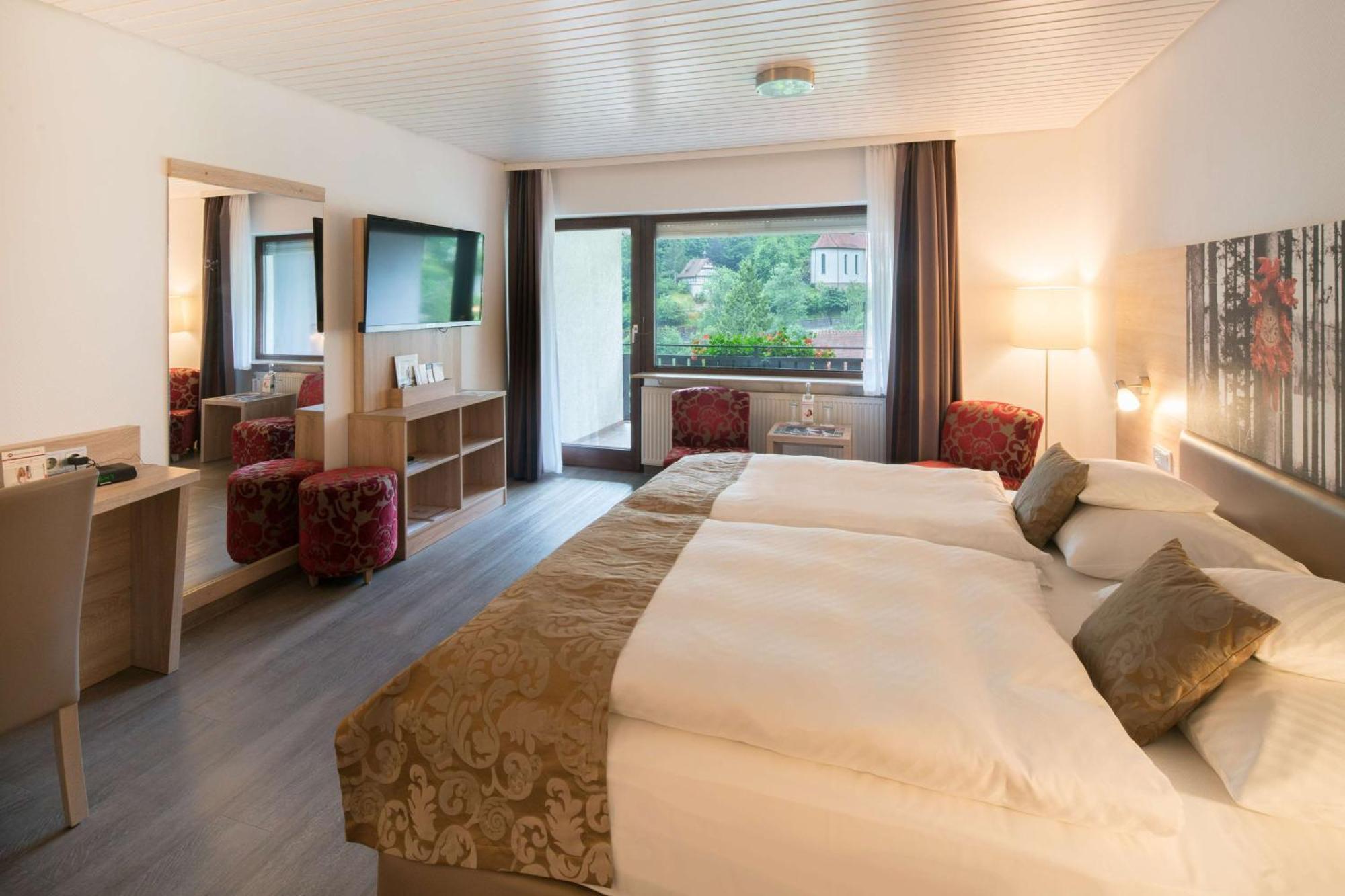 Best Western Plus Schwarzwald Residenz トリベルク エクステリア 写真