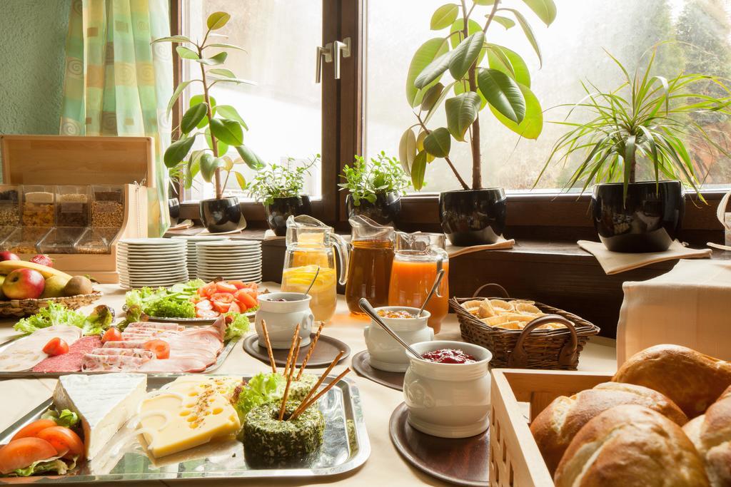 Best Western Plus Schwarzwald Residenz トリベルク エクステリア 写真