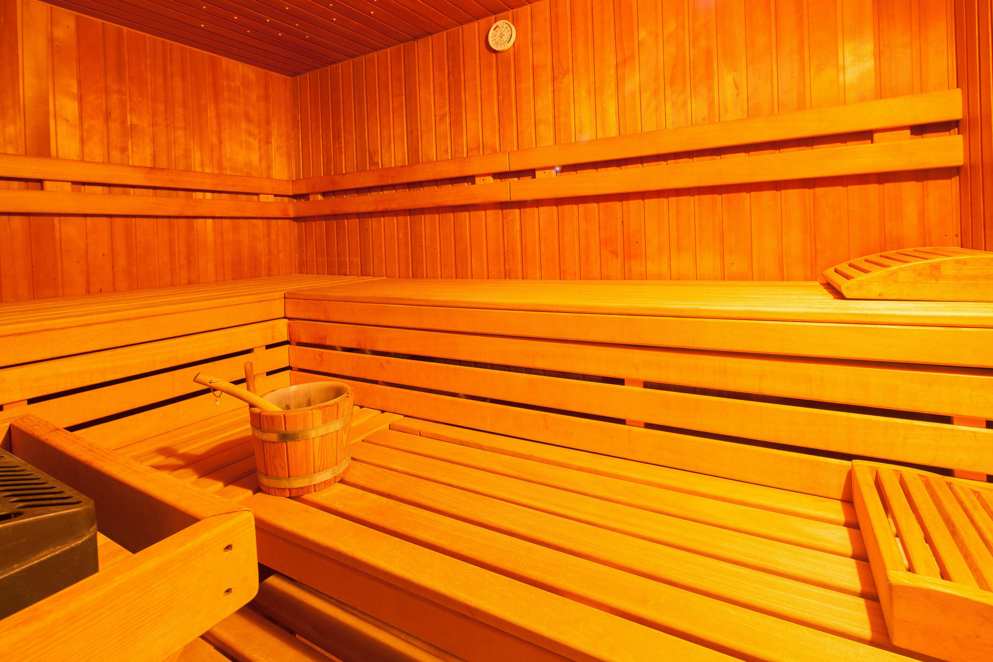 Best Western Plus Schwarzwald Residenz トリベルク エクステリア 写真